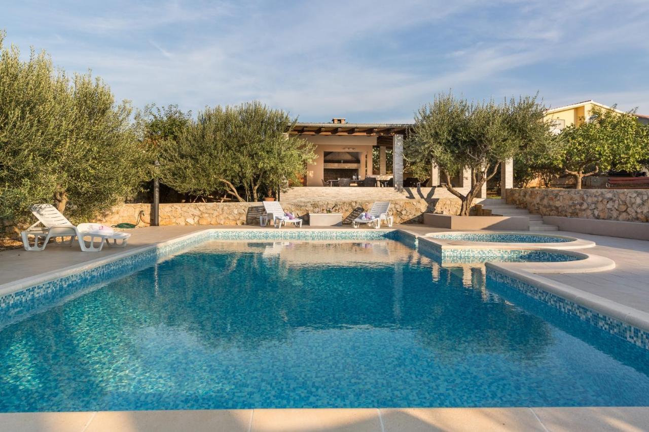 Villa Zlatni Dvori Zadarvillas Ražanac Kültér fotó