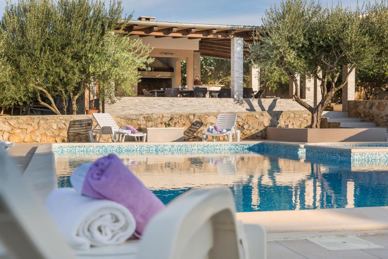 Villa Zlatni Dvori Zadarvillas Ražanac Kültér fotó